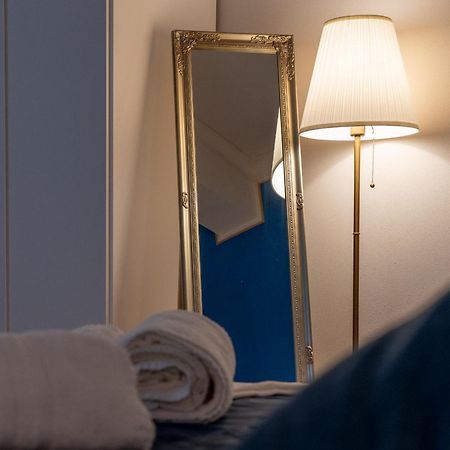 Freedom Suites Parma Eksteriør billede