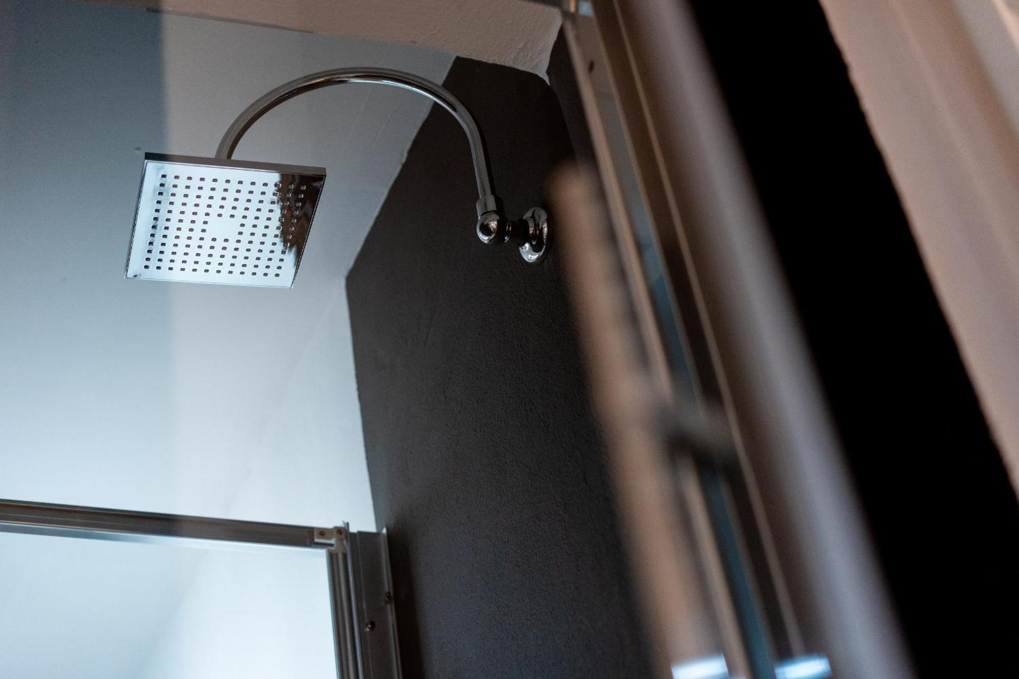 Freedom Suites Parma Eksteriør billede